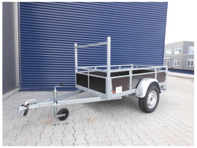 Bakwagen | Rowe-110 linksvoor