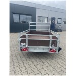 bakwagen met bevestigingsrek achterkant