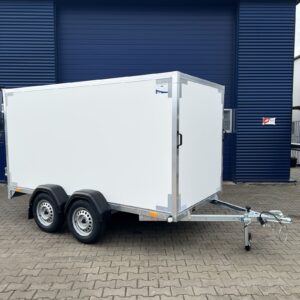 gesloten aanhangwagen