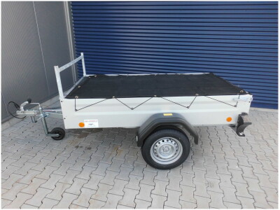 aanhanger met zwart net links boven