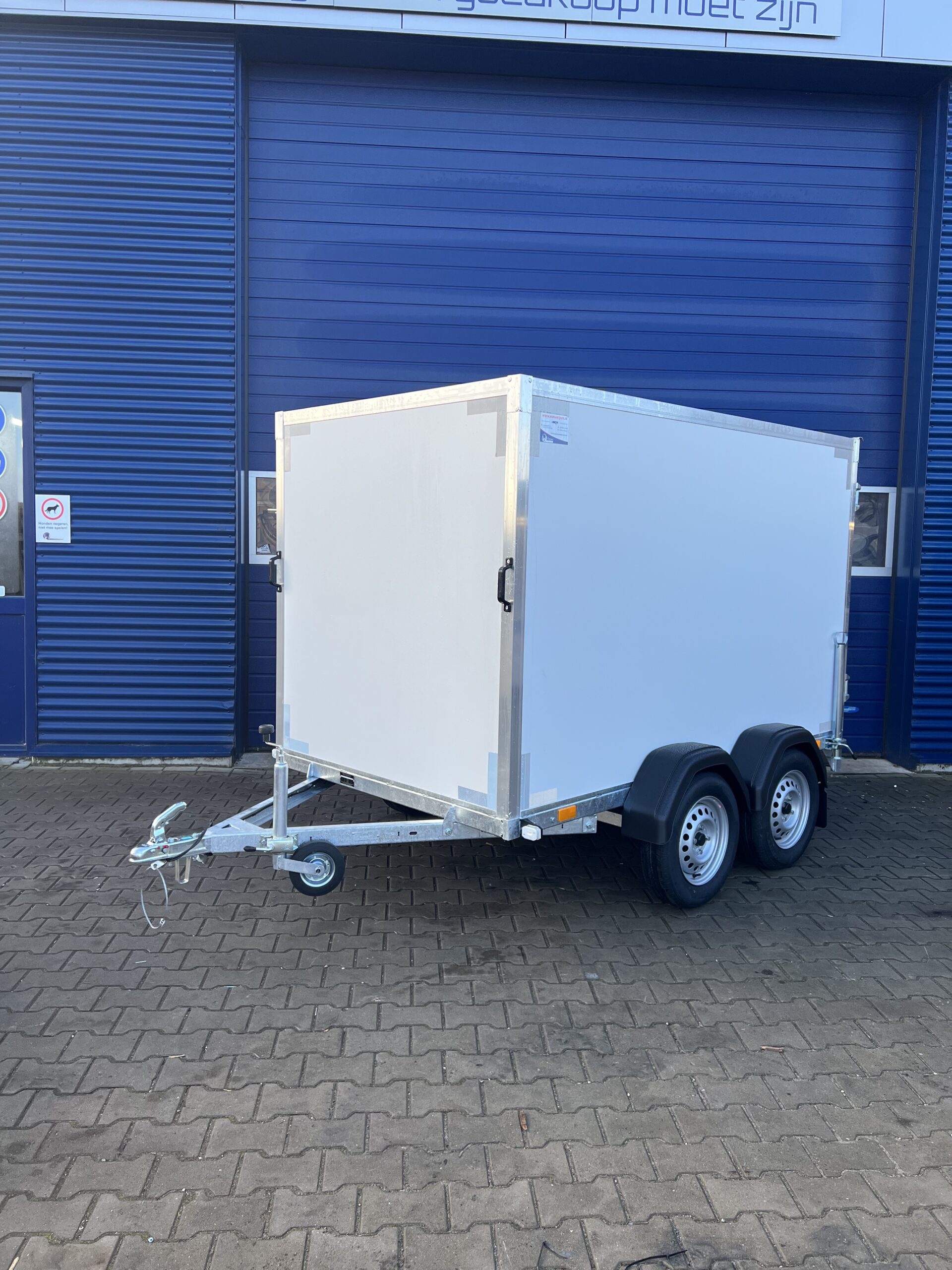 GADA-250-2 gesloten aanhanger