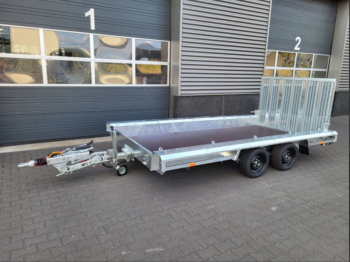 Zwanenhals machinetransporter 3500 kg – 400×150-laag